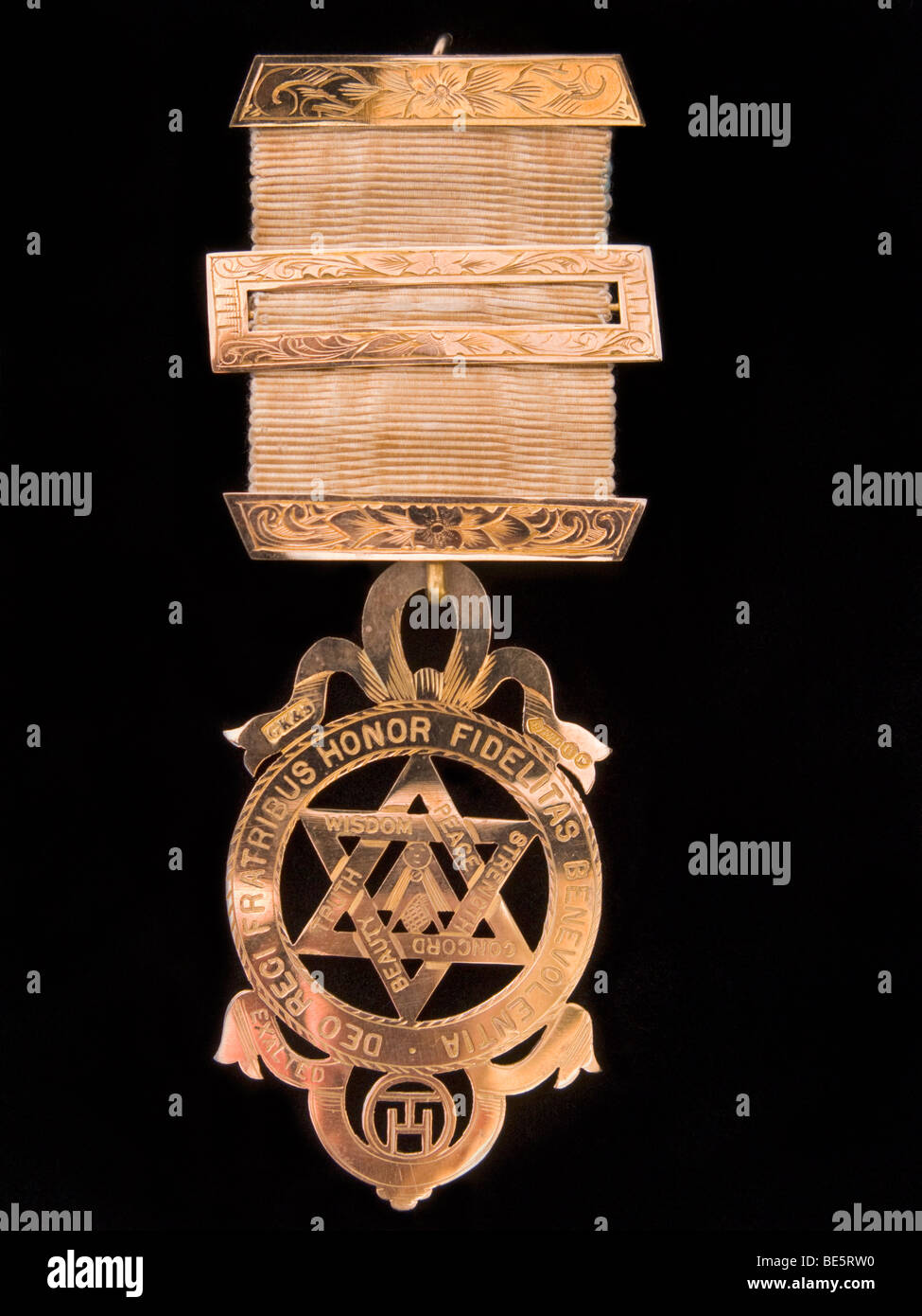 Masonic Royal Arch Initiates insignia / jewel, in 9 carat gold. Stock Photo