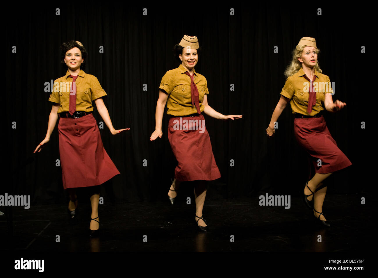 The musical 3 Sisters 4 Swing, live in the Spielleutepavillon theatre