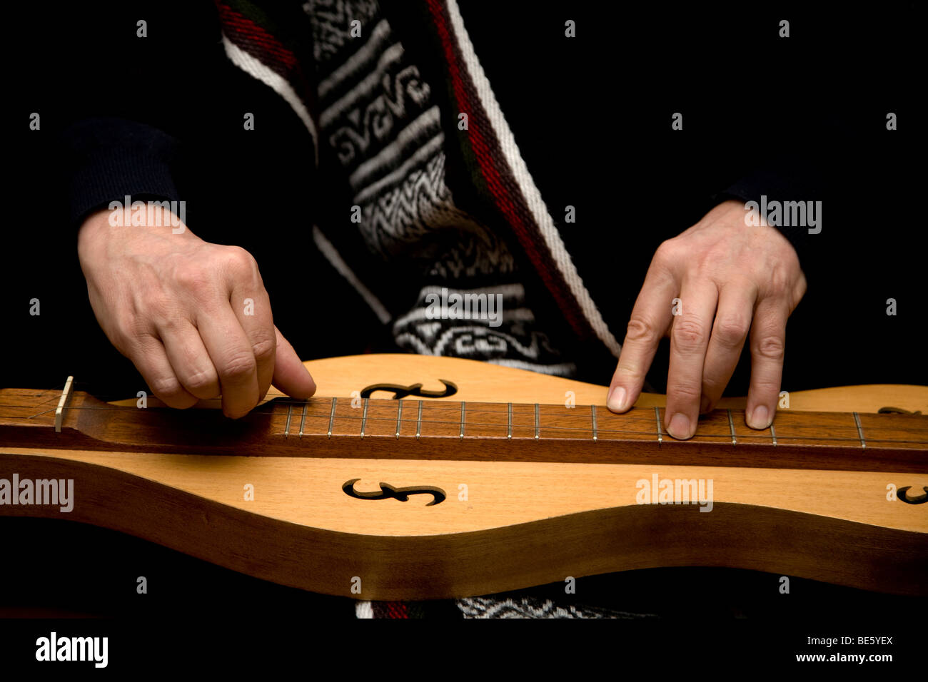 Dulcimer Musical Instrument Stock Photos & Dulcimer Musical Instrument