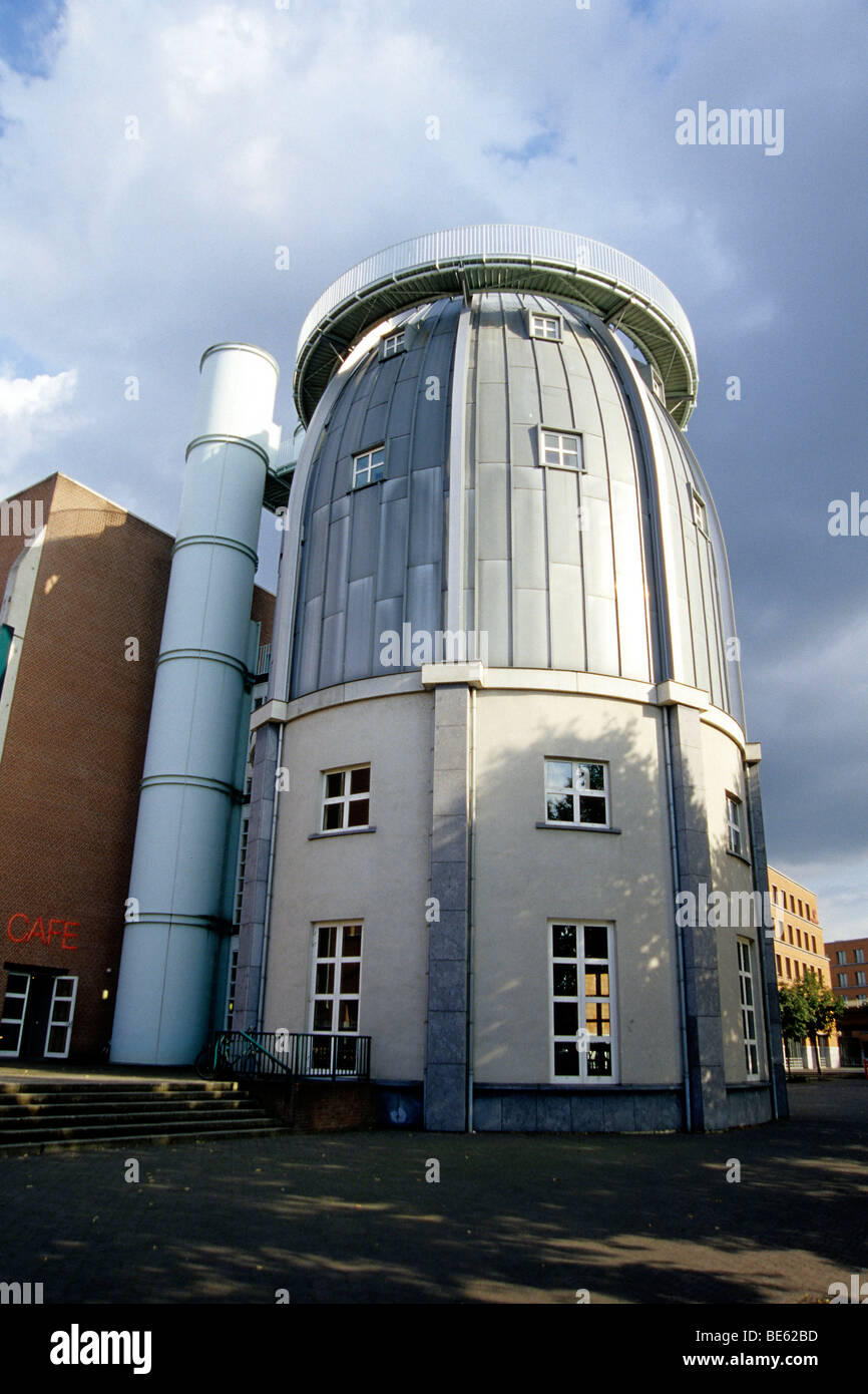 bonnefanten-museum-architect-aldo-rossi-maastricht-province-of
