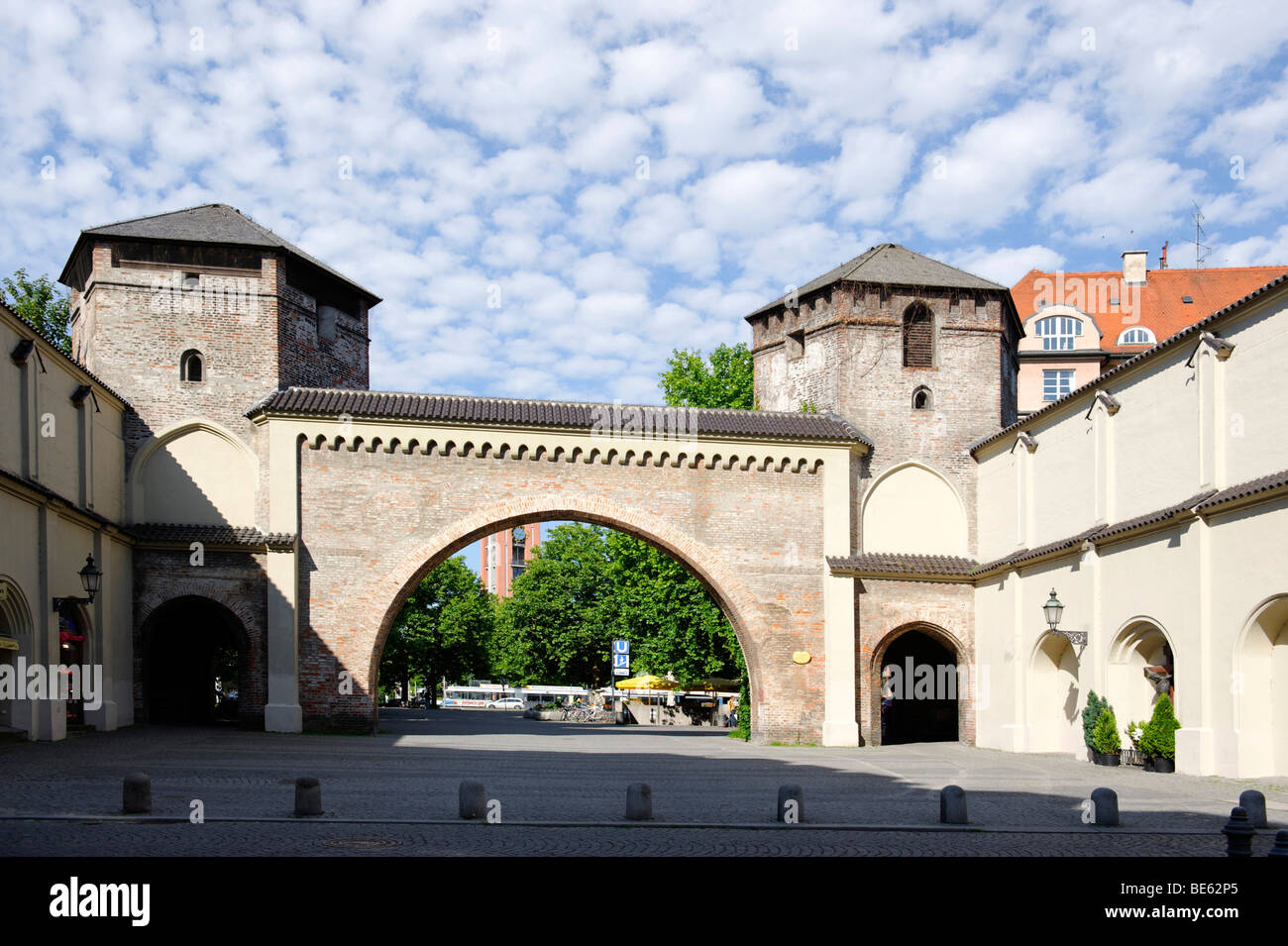Sendlinger Tor gate, built 1310, Sendlinger Tor Platz square, Munich ...