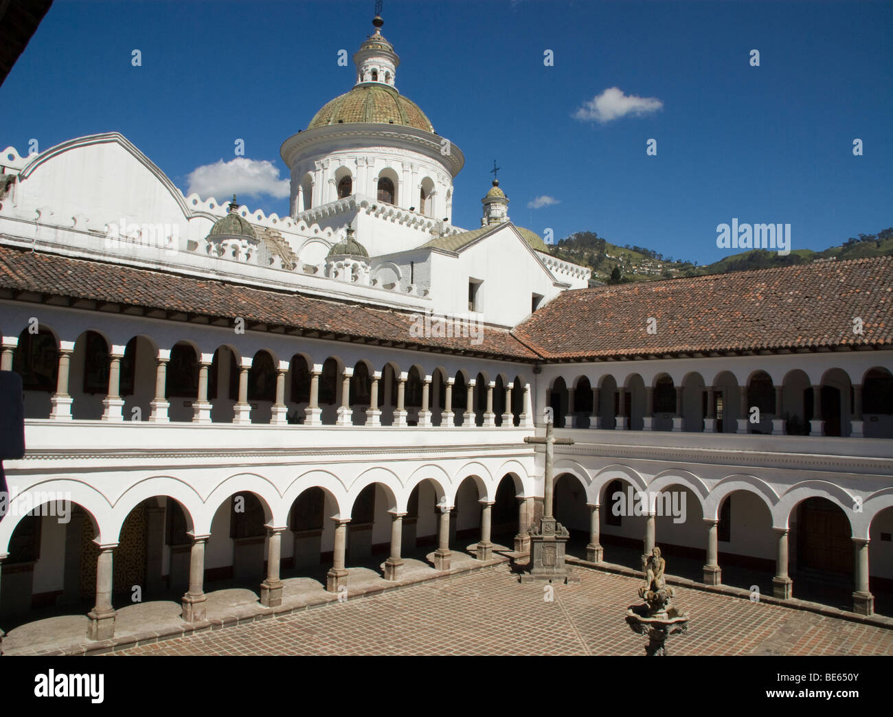 Ecuador. Quito. Historical Center. Convent of La Merced (XVII century). Main cloister Stock Photo