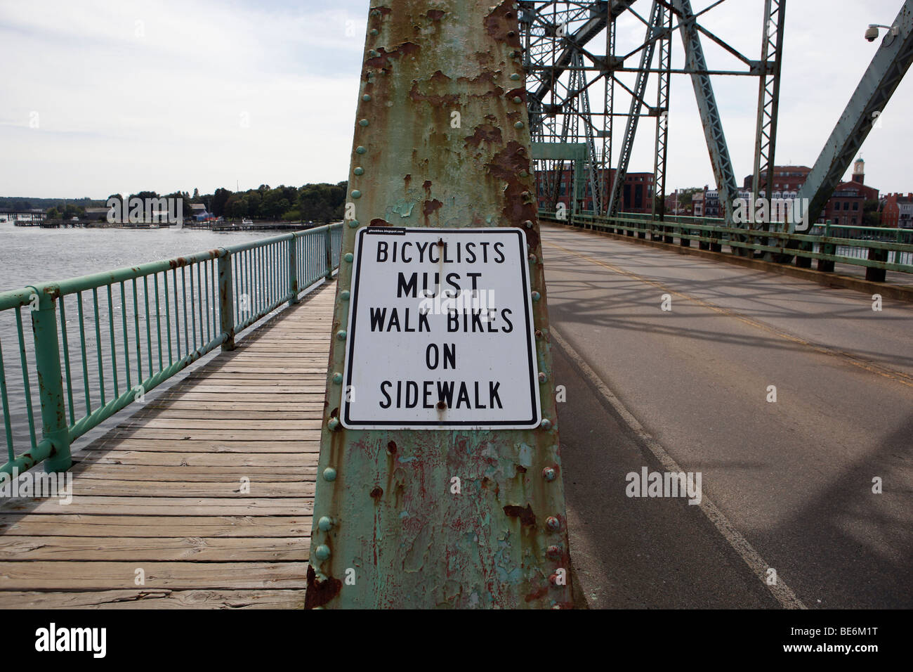 Rusty girders roadway bridge, Kittery, Maine Stock Photo