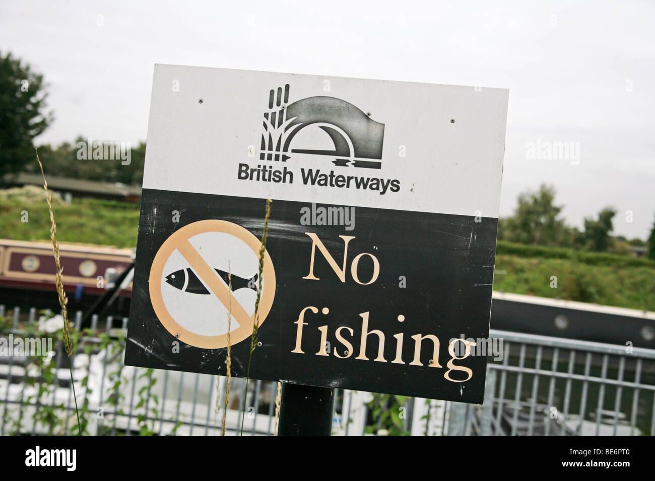 British Waterways No Fishing Sign Stock Photo