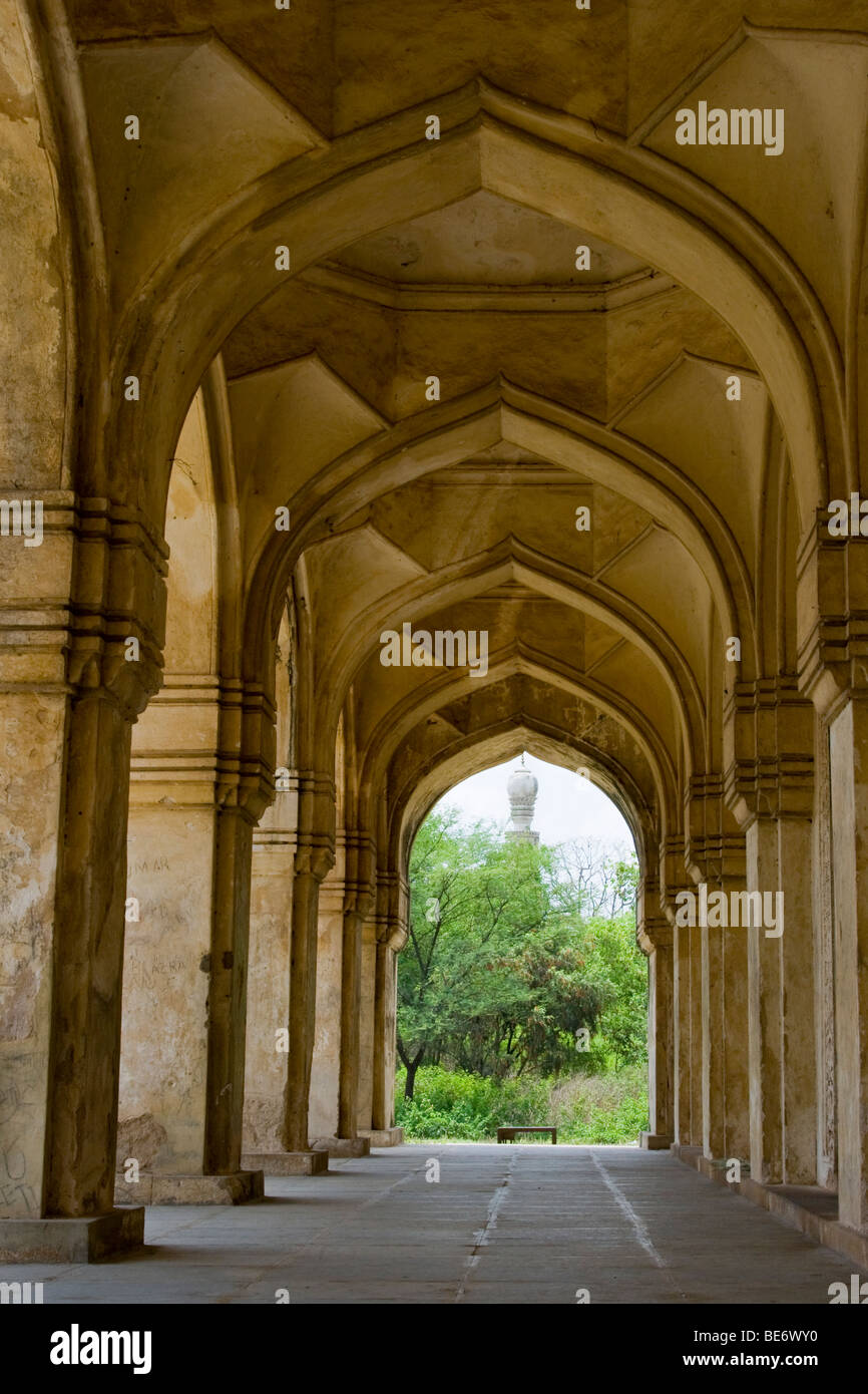 Qutb shah hi-res stock photography and images - Alamy