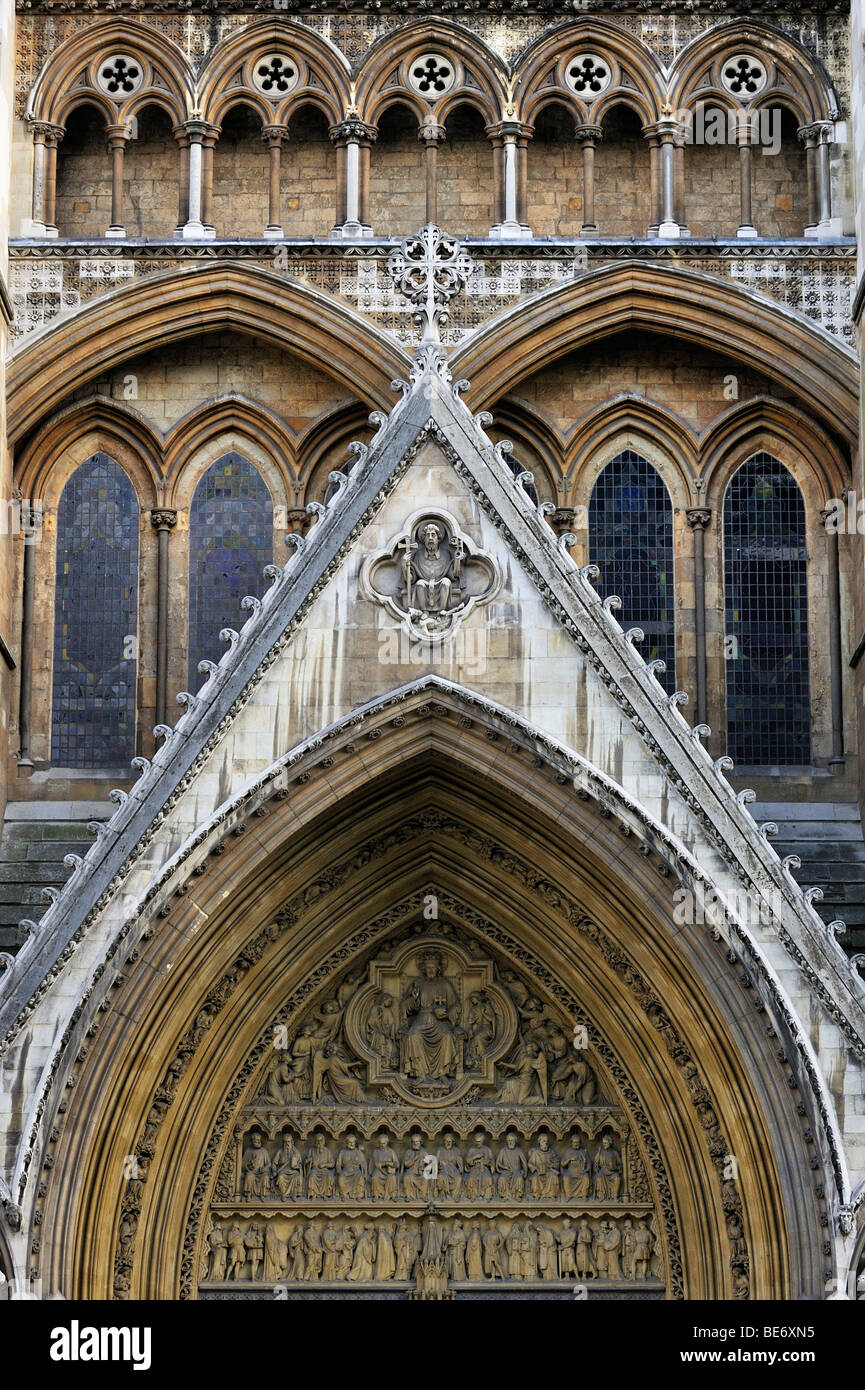 Westminster Abbey, detailed view of the north transept with portal arches, London, England, United Kingdom, Europe Stock Photo