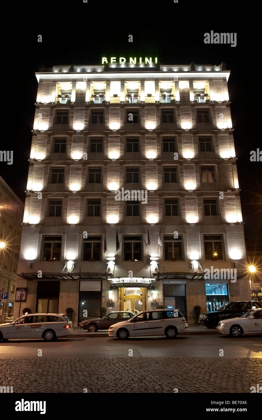 Rome italy hotel hires stock photography and images Alamy
