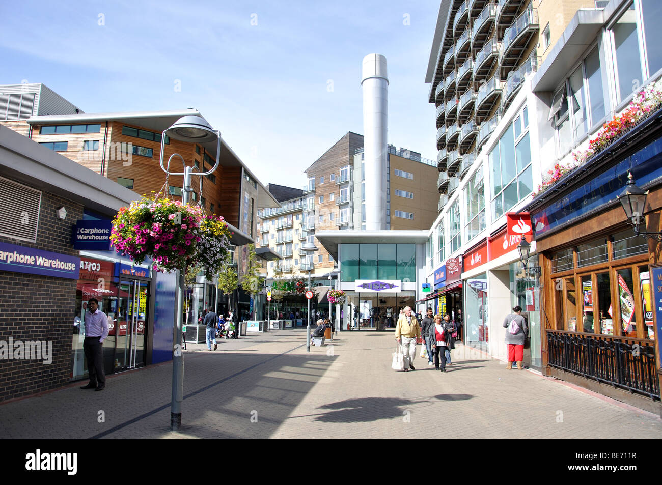 The Centre Feltham Shopping, High Street, Feltham, London Borough of Hounslow, Greater London, England, United Kingdom Stock Photo