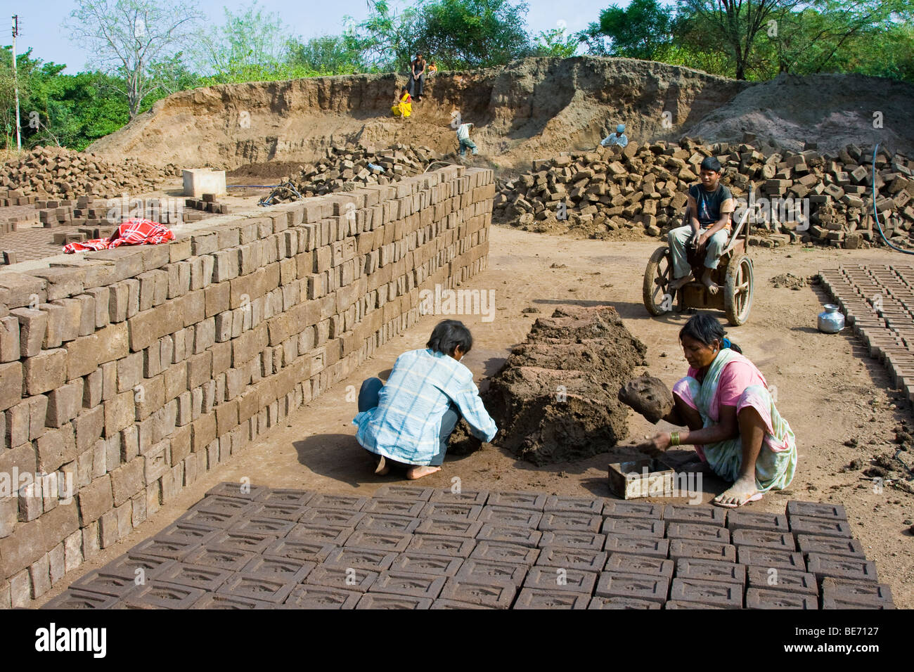 Making bricks from mud in Daulatabad near Aurangabad India Stock Photo