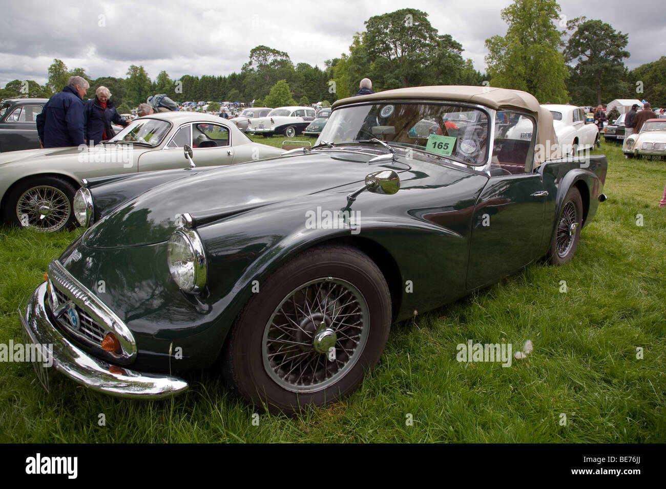 Cult Models 1:18 Daimler Dart SP250 Dark Green CML117-2