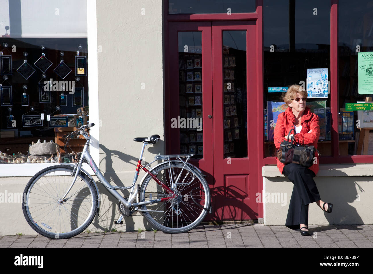 Shop and bicycle ireland hi-res stock photography and images - Alamy