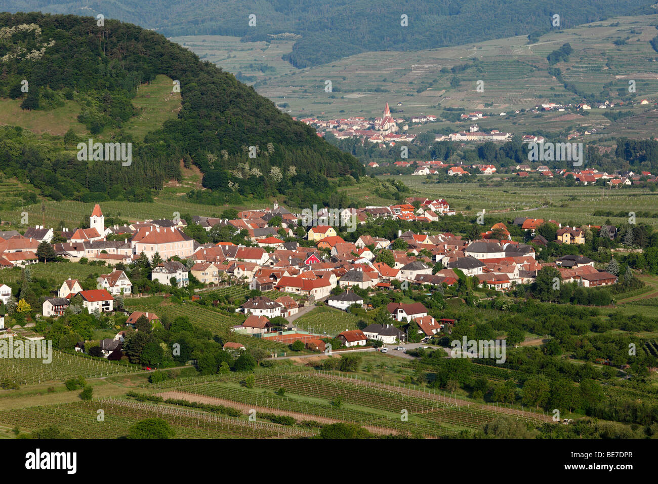 Rossatz and Weissenkirchen, at back, view from Duernstein Castle ruins, Danube Valley, Wachau, Lower Austria, Austria, Europe Stock Photo