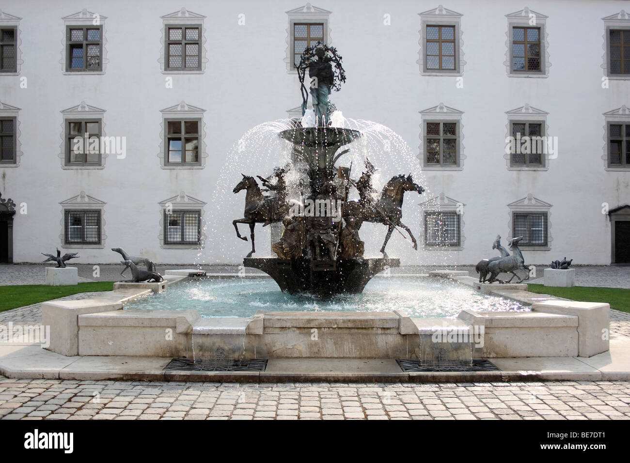 Fountain in the courtyard of Schloss Zeil, Zeil castle, district of Ravensburg, Allgaeu, Upper Swabia, Baden-Wuerttemberg, Germ Stock Photo
