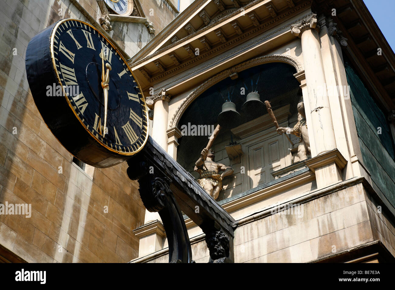Gog and Magog bell ringers and clock of St Dunstan in the West, Fleet Street, London, UK Stock Photo