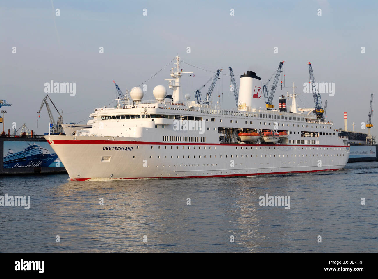 Ms europa hi-res stock photography and images - Page 6 - Alamy