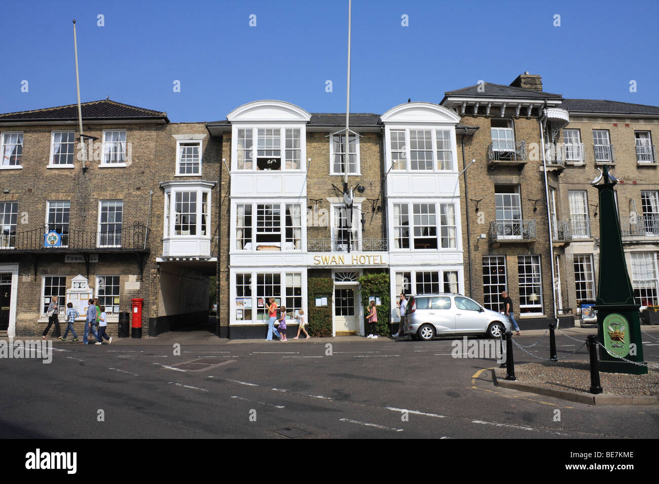 The Swan Hotel and restaurant, and Town Hall in the Market Place, Southwold, Suffolk, England, UK. Stock Photo