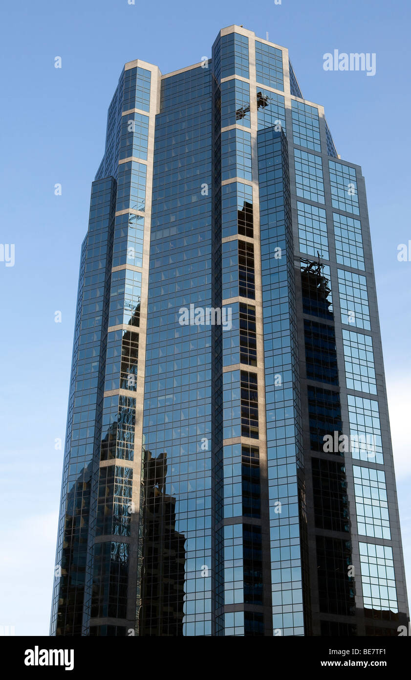 Office tower calgary hi-res stock photography and images - Alamy