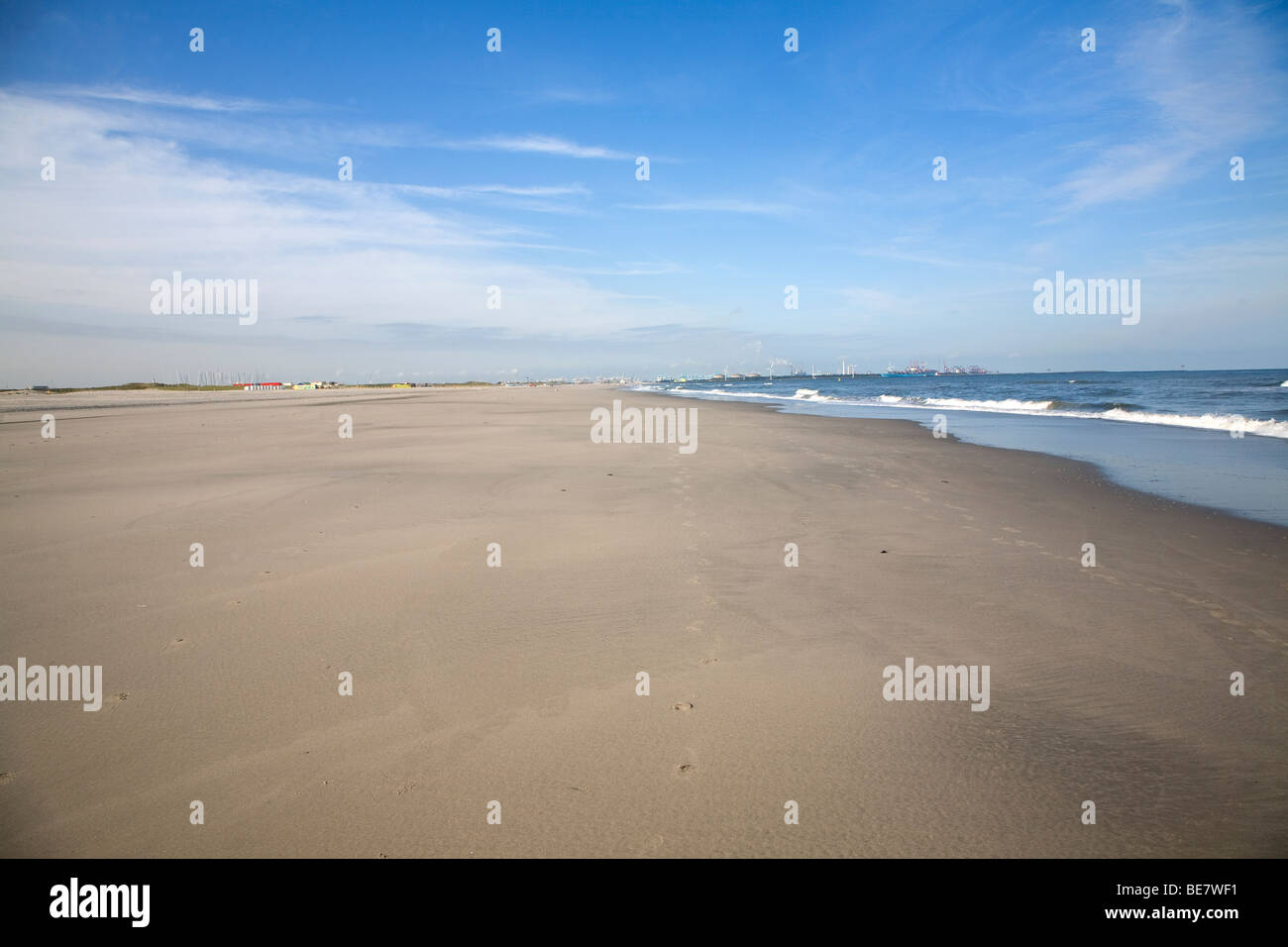Sandy beach hook of holland hires stock photography and images Alamy