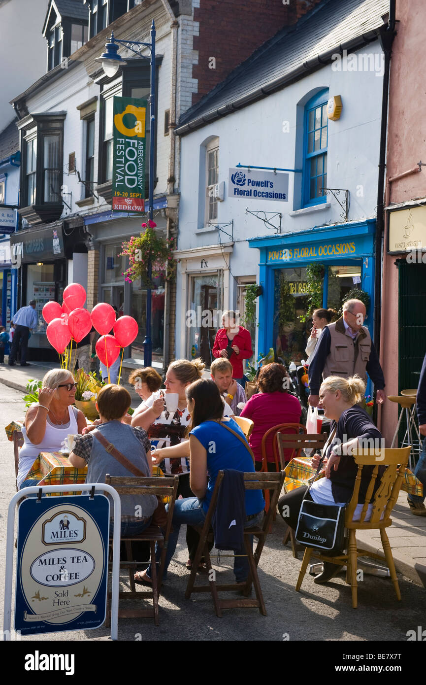 Outside cafe cafes table tables hires stock photography and images Alamy
