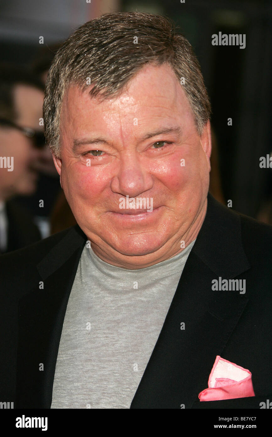 WILLIAM SHATNER - US TV actor in 2006. Most famous as Capt Kirk from Star  Trek Stock Photo - Alamy