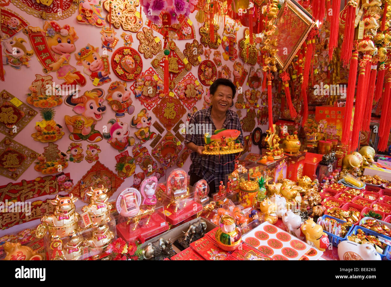 Singapore Chinatown Chinese New Year High Resolution Stock Photography And Images Alamy Singapore Chinatown Chinese New Year High Resolution Stock Photography And Images Alamy