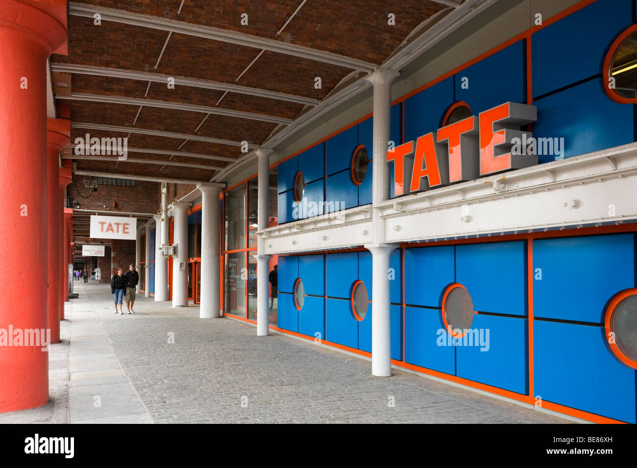 Tate Liverpool Art Gallery, Albert Dock, Liverpool, Merseyside England Stock Photo