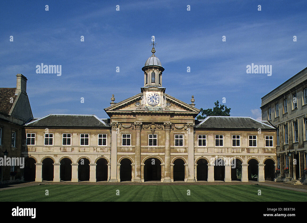 Cambridge, Emmanuel College, Chapel & colonnades Stock Photo