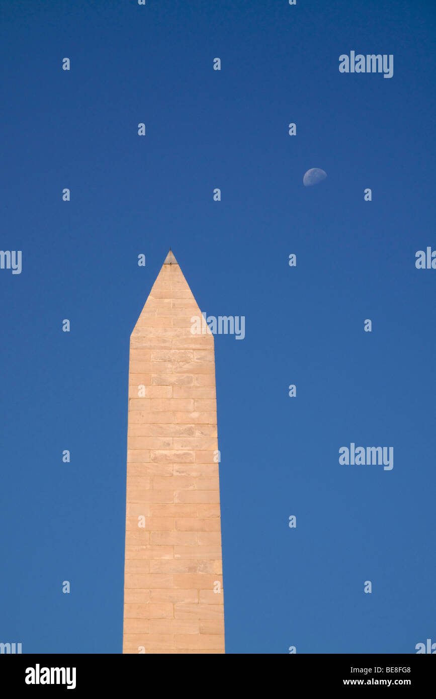 Obelisk and moon. Sergeant Floyd monument and grave site near Sioux City. Stock Photo