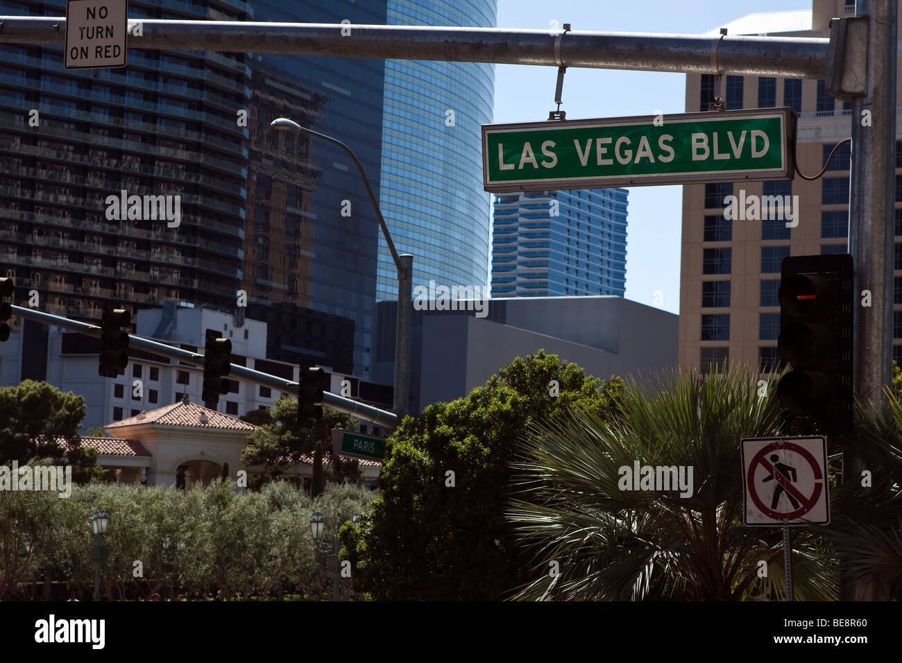 Las vegas blvd street sign hi-res stock photography and images - Alamy