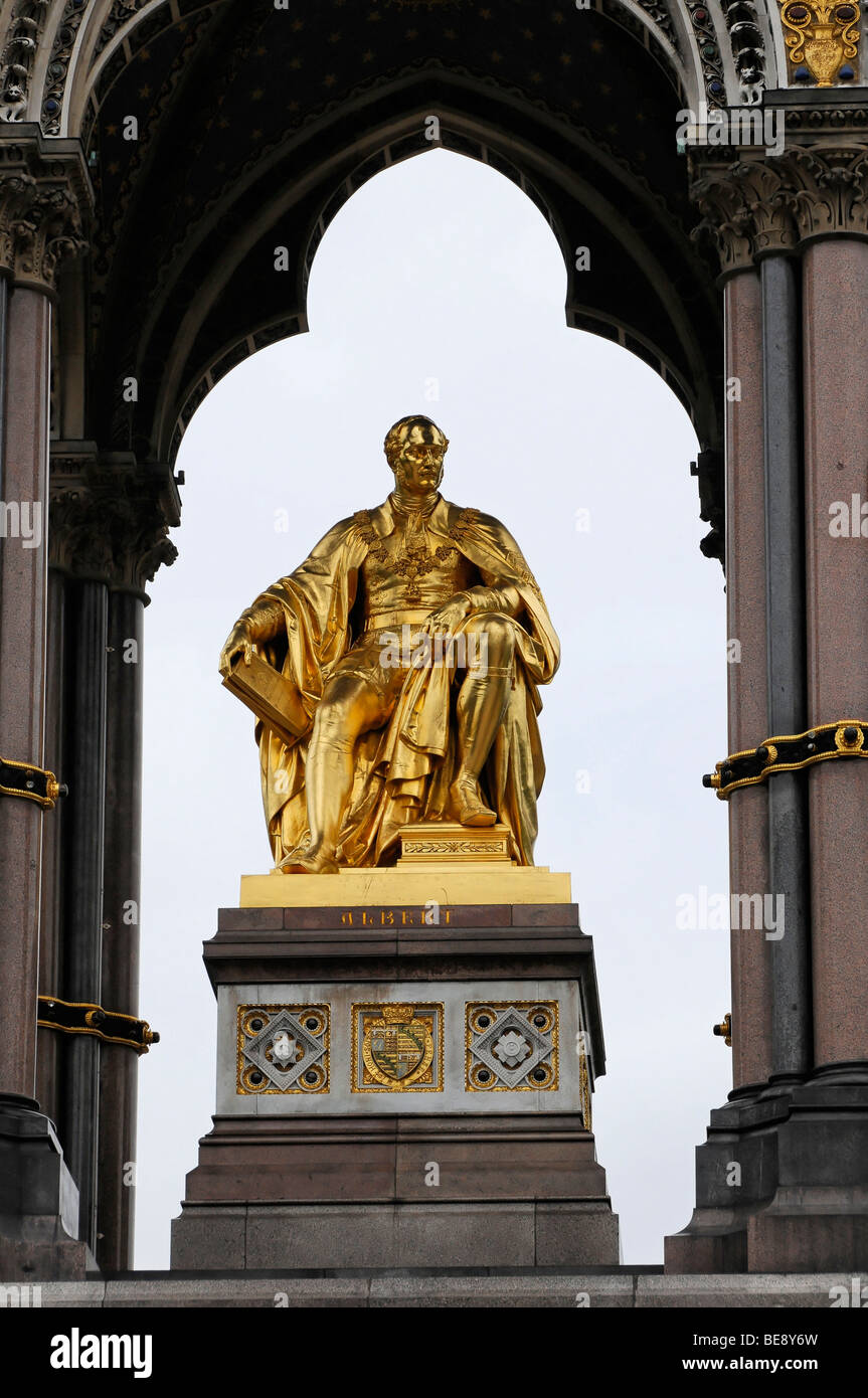 Albert Memorial Monument, golden statue near the Royal Albert Hall