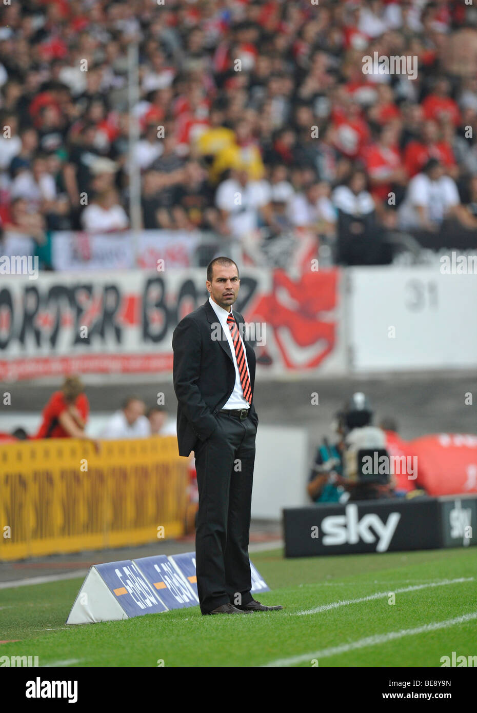 Coach Markus Babbel, VfB Stuttgart, on the sideline Stock Photo