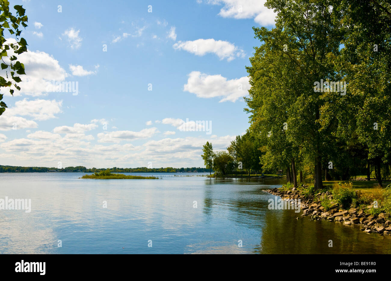 AUBE Lac St-Louis Baie d'Urfé 7 juillet 2021 à 5h17 main image 1