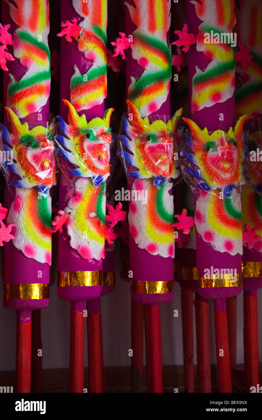 Chinese incense sticks hi-res stock photography and images - Alamy