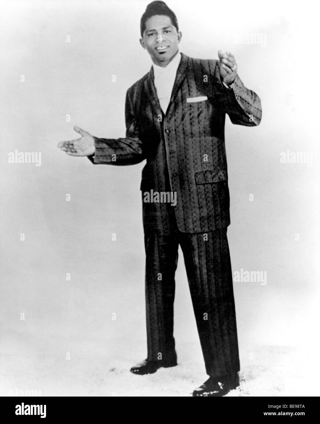 James brown 1965 Black and White Stock Photos & Images Alamy