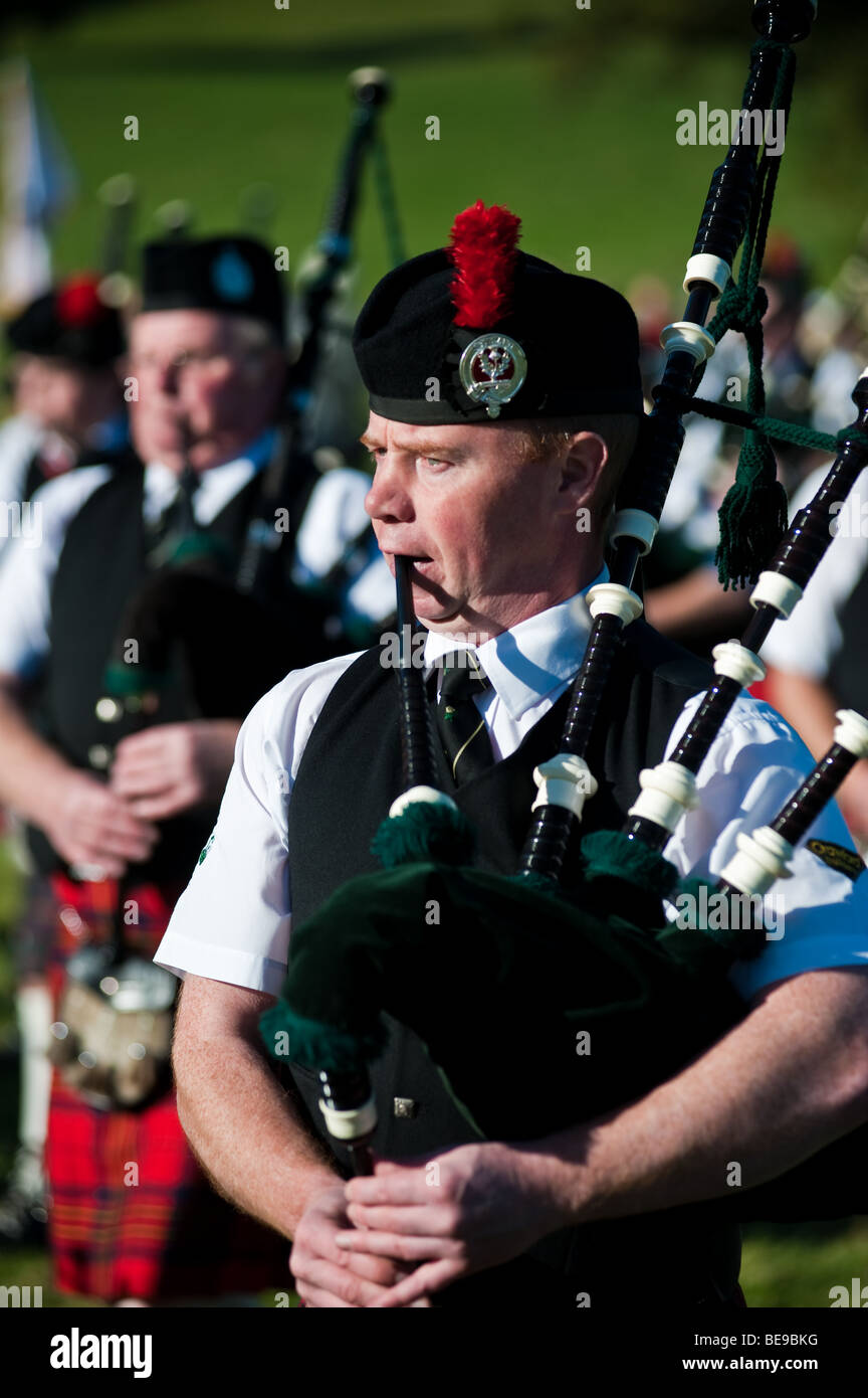 Massed pipes and drums hires stock photography and images Alamy