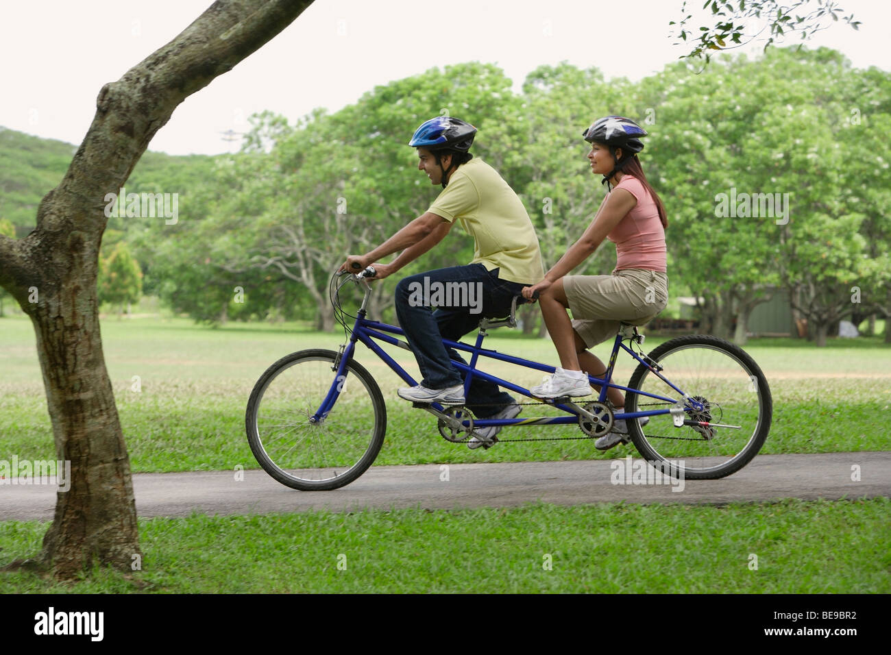 Tandem bicycle isolated hi-res stock photography and images - Alamy