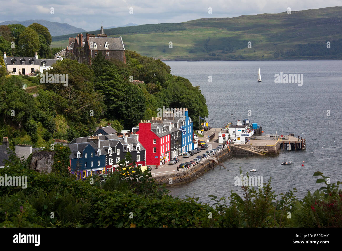 The colorful fishing village of Tobarmory on the Isle of Mull in North West Scotland Stock Photo