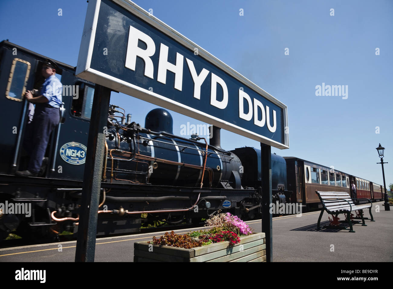 Rhyd ddu railway station hires stock photography and images Alamy