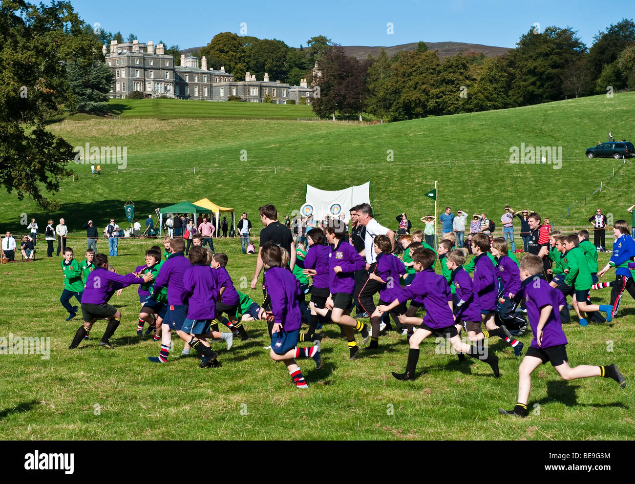 Re-enactment of the traditional 'Carterhaugh Ba Game' at Bowhill House, Selkirk, Scotland - a Homecoming 2009 Event Stock Photo