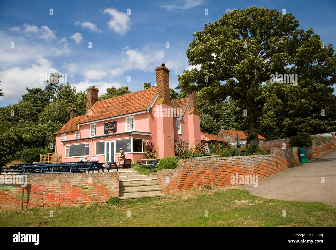 Ramsholt Arms Pub Suffolk England Stock Photo Alamy