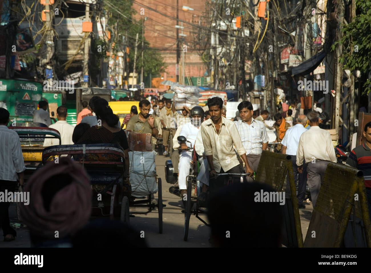 Heavy traffic on the congested streets of Old Delhi looking towards the Jama Masjid, Delhi, India Stock Photo