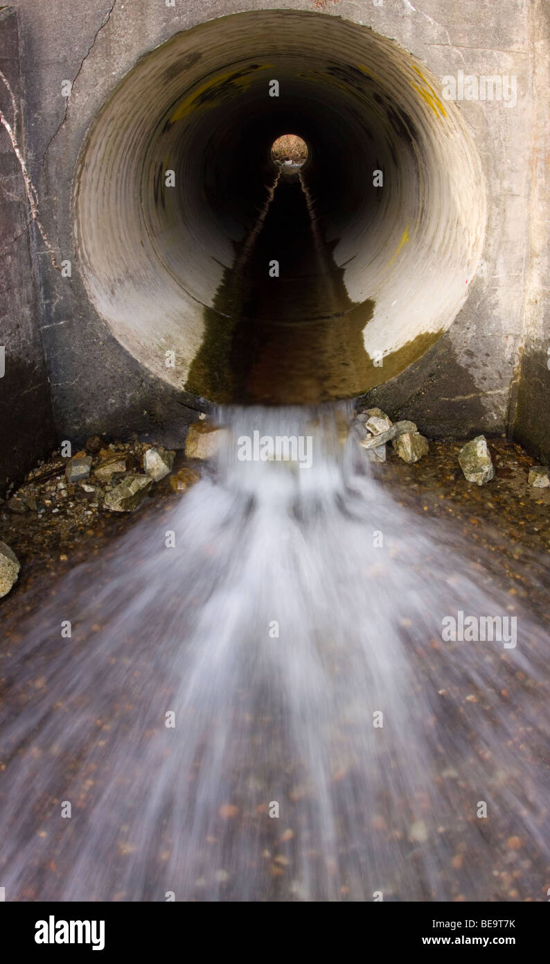 Sewer Pipe High Resolution Stock Photography and Images Alamy
