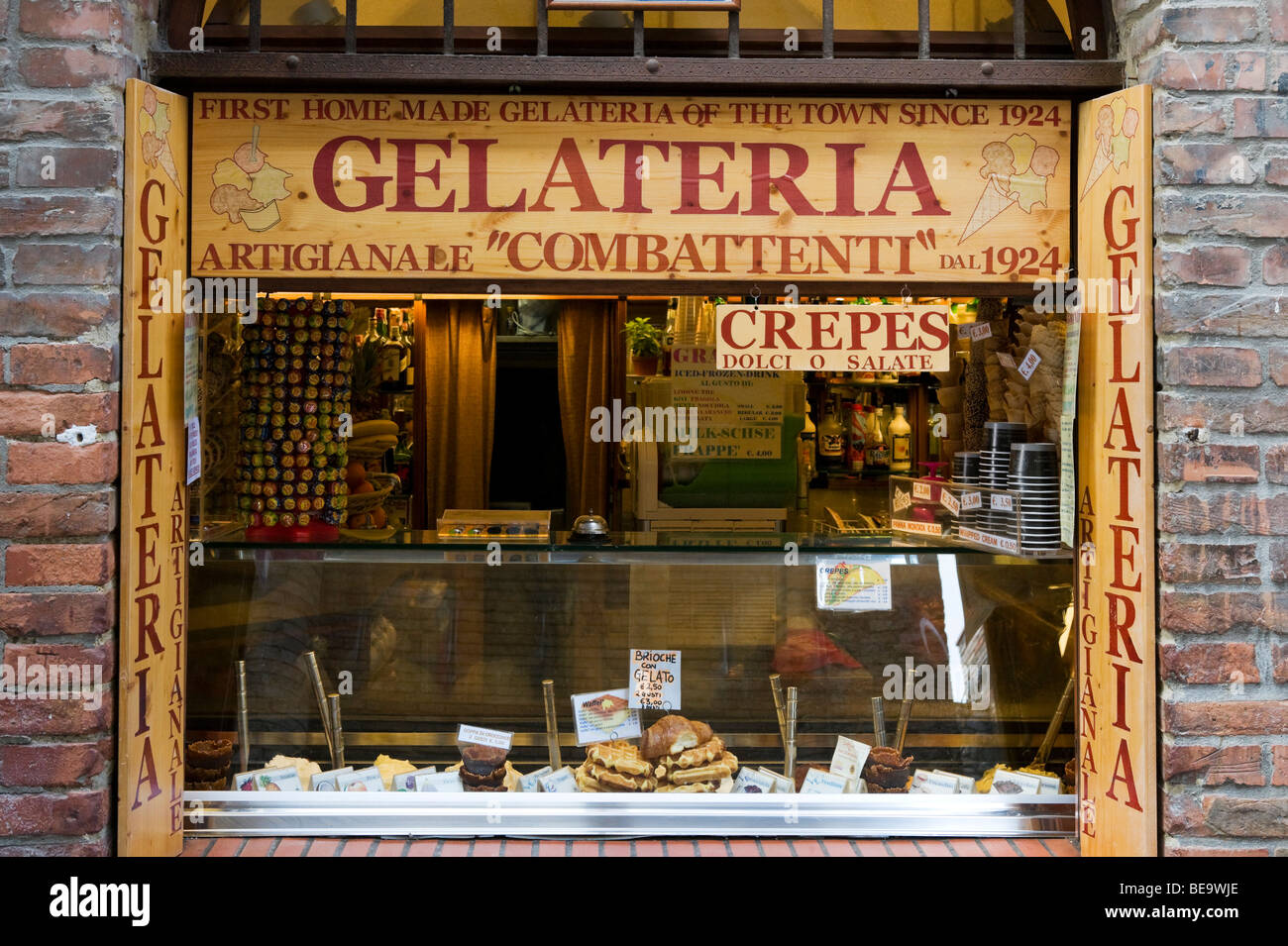 Gelateria and snack shop in the old town, San Gimignano, Tuscany, Italy Stock Photo
