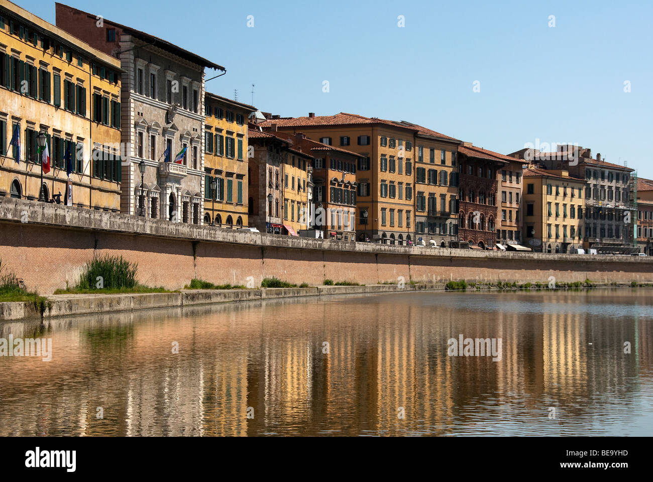 The palazzi along the nothern river front in Pisa Stock Photo