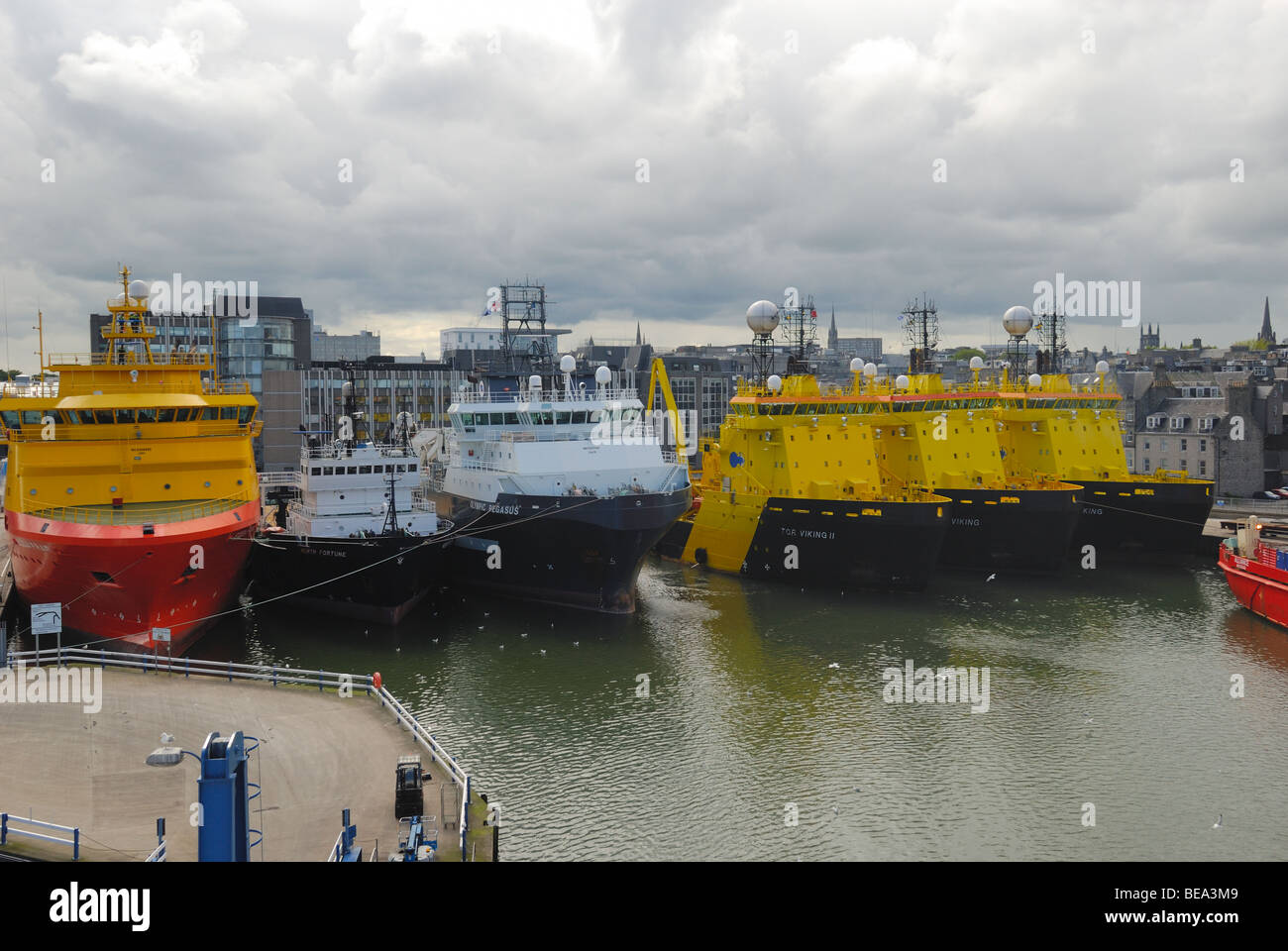 Oil rig supply boats, Aberdeen harbour, Scotland Stock Photo Alamy