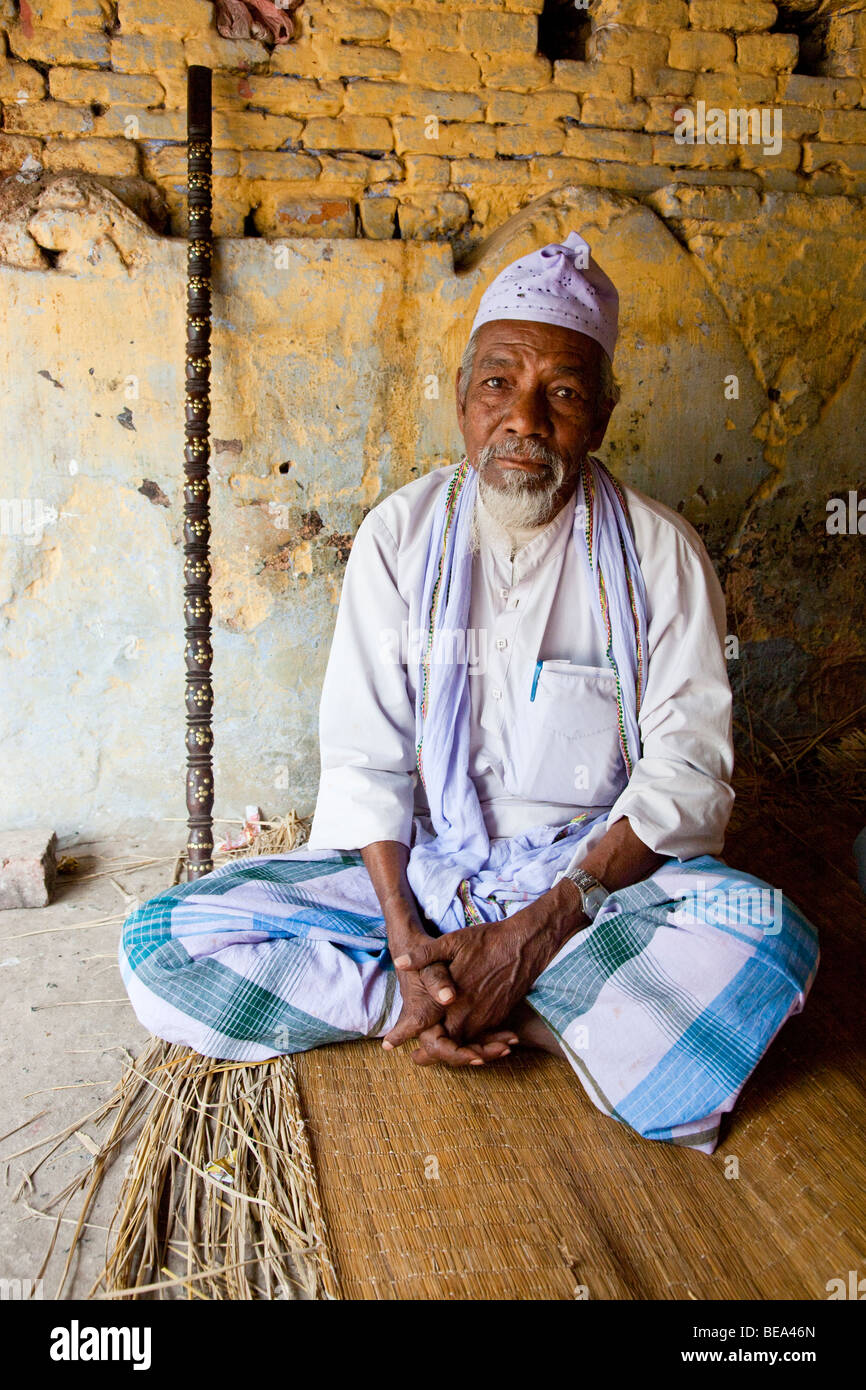 Old Muslim man in Pandua in Bengal State India Stock Photo
