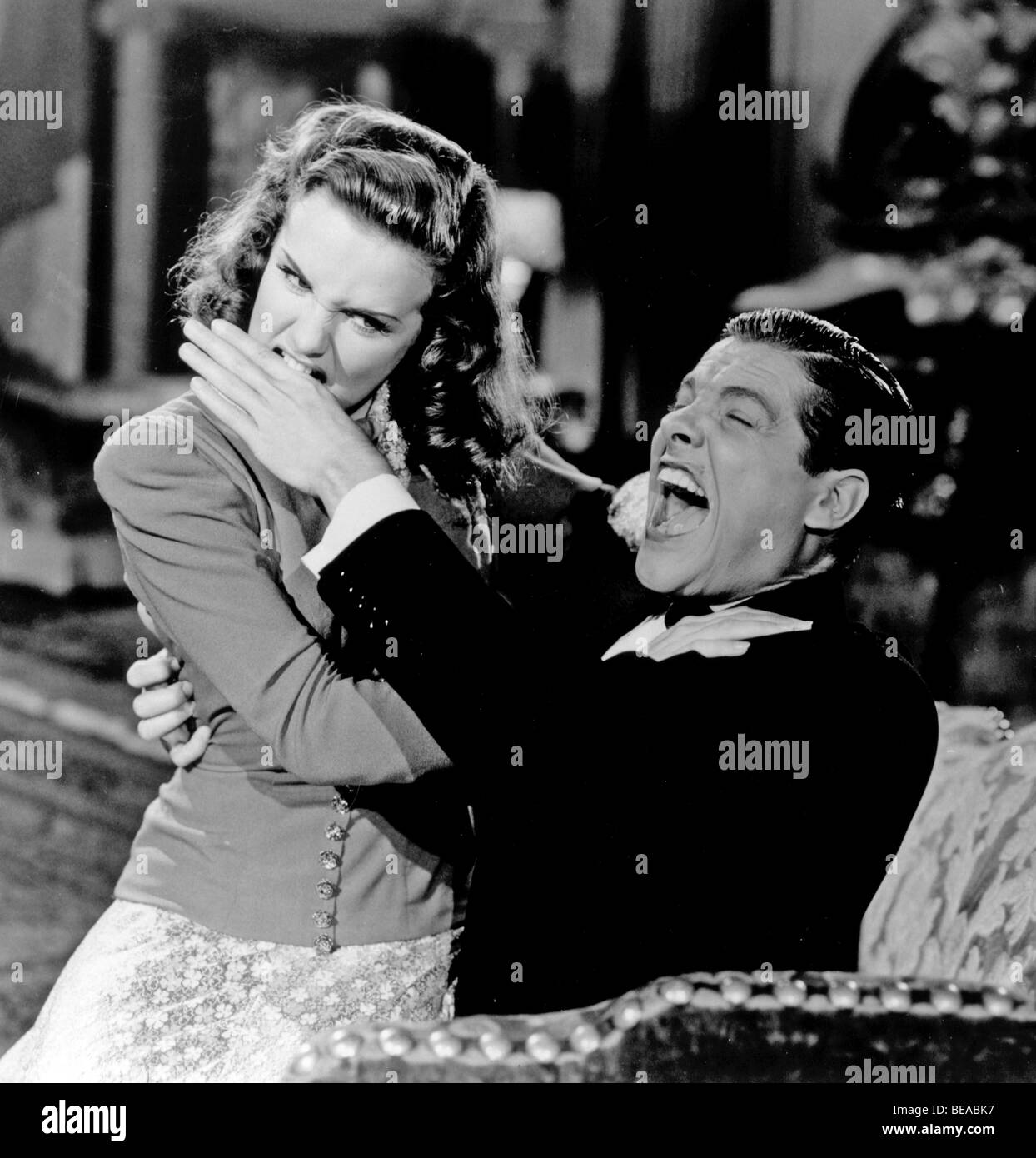 IT STARTED WITH EVE  - 1941 Universal film with Deanna Durbin and Robert Cummiongs Stock Photo