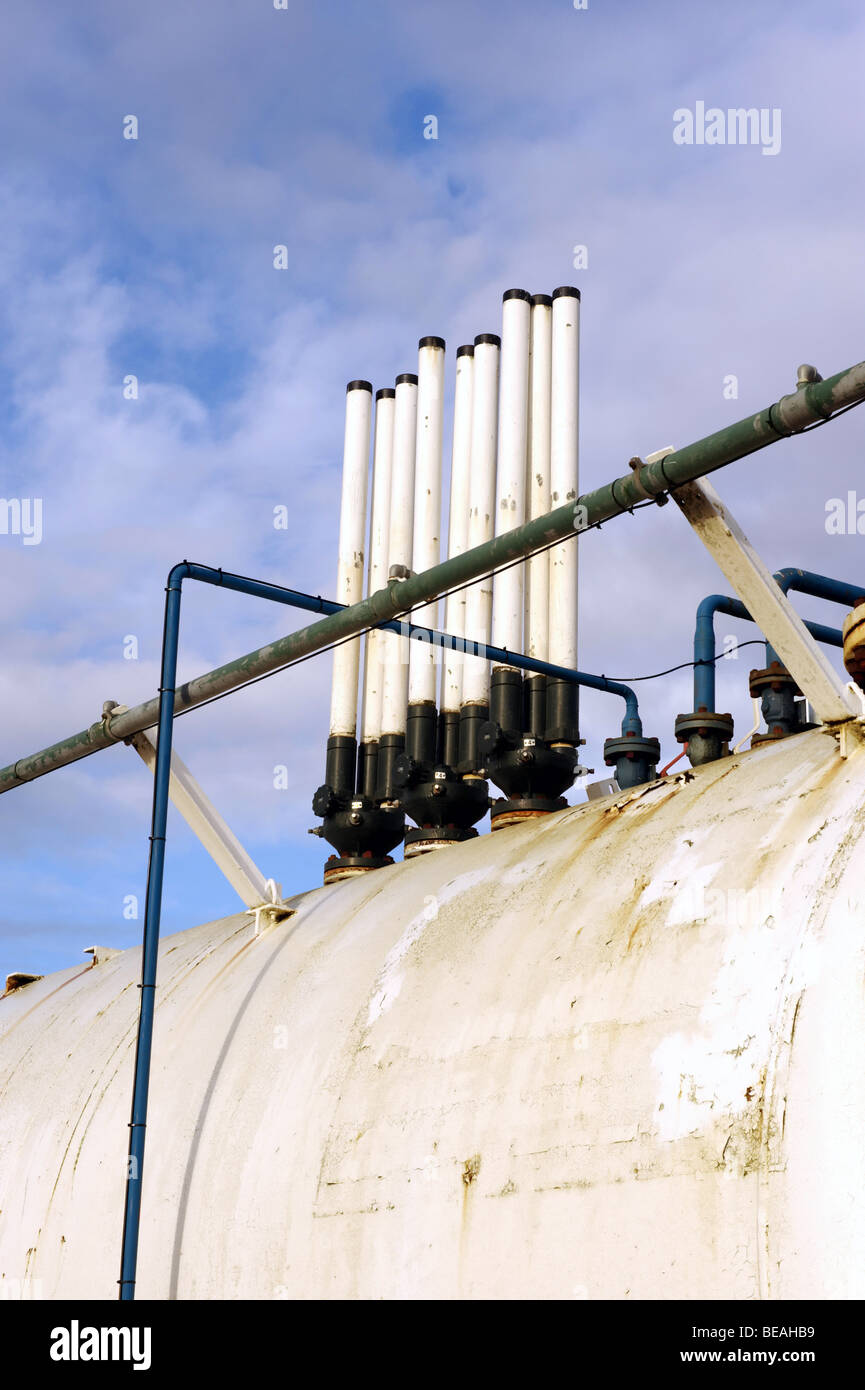 Pressure relief valve hires stock photography and images Alamy