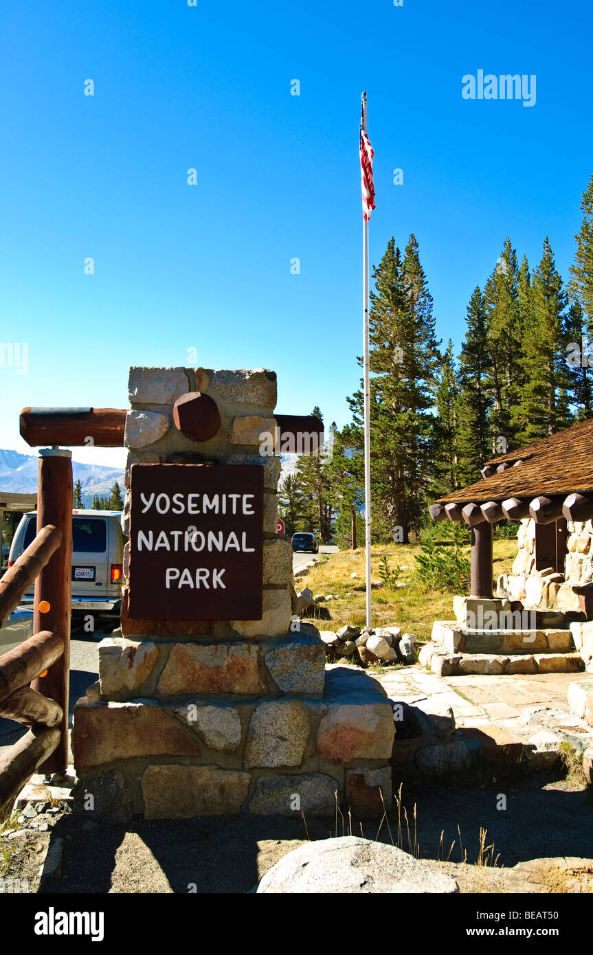 East gate of Yosemite National Park, California Stock Photo Alamy