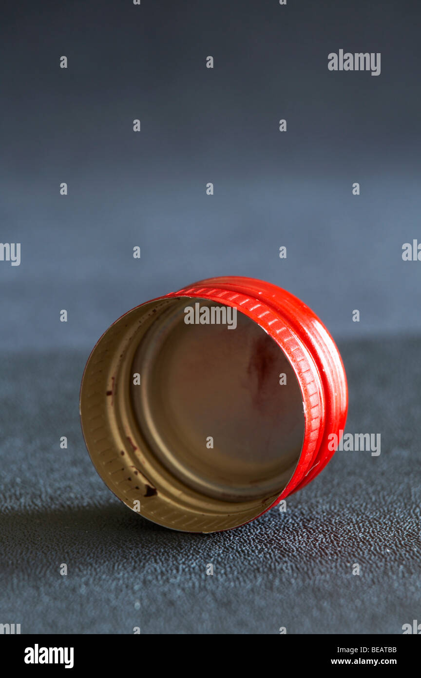 Wine screw cap Stock Photo Alamy